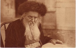 Jewish rabbi, 1921